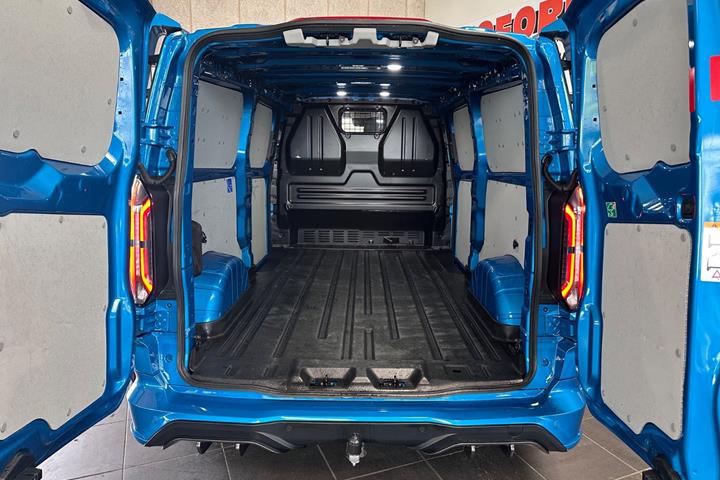 Blå Ford Transit Custom 320 L2 fra 2025