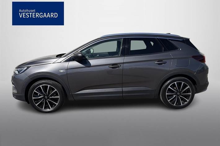 Grå Opel Grandland X fra 2020