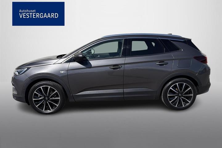 Grå Opel Grandland X fra 2020