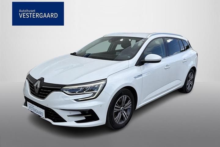 Hvid Renault Megane IV fra 2021 set udefra
