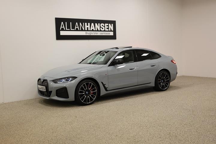 Grå BMW i4 fra 2022