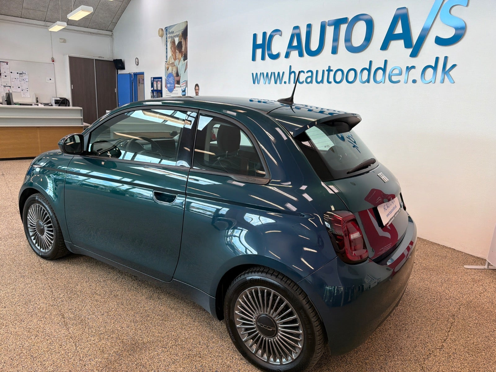 Grøn Fiat 500e fra 2021