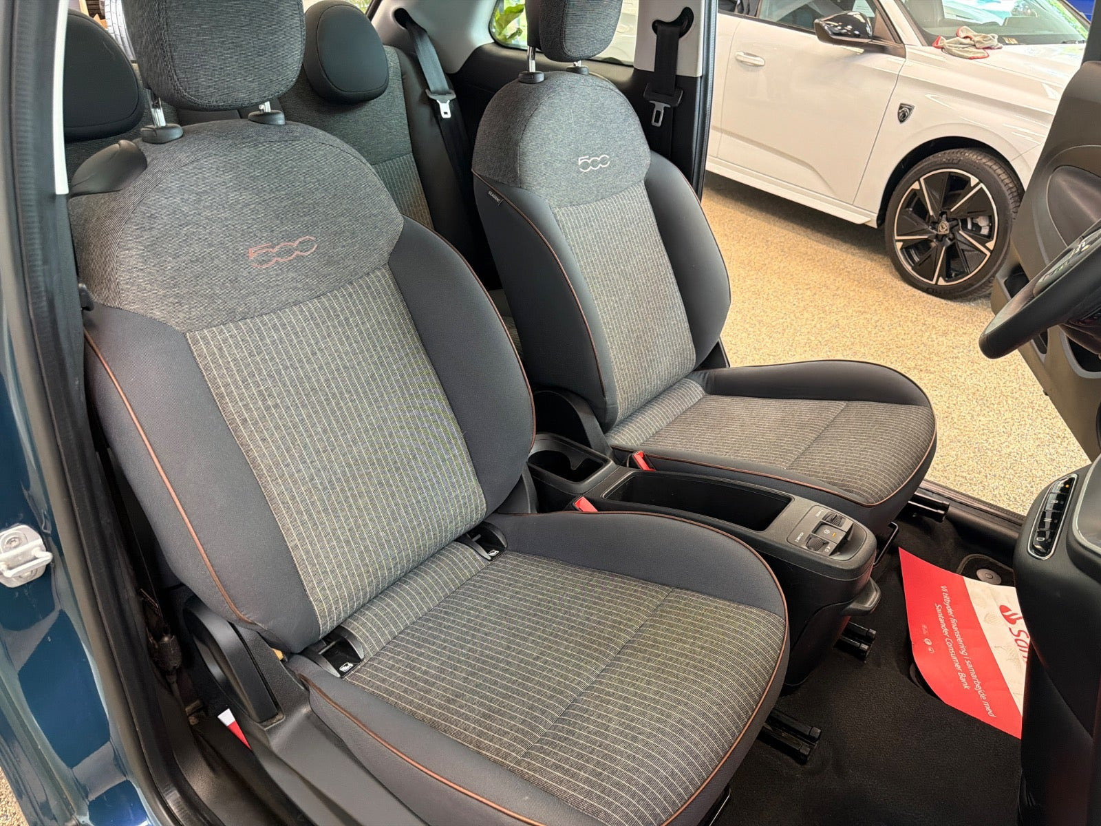 Grøn Fiat 500e fra 2021