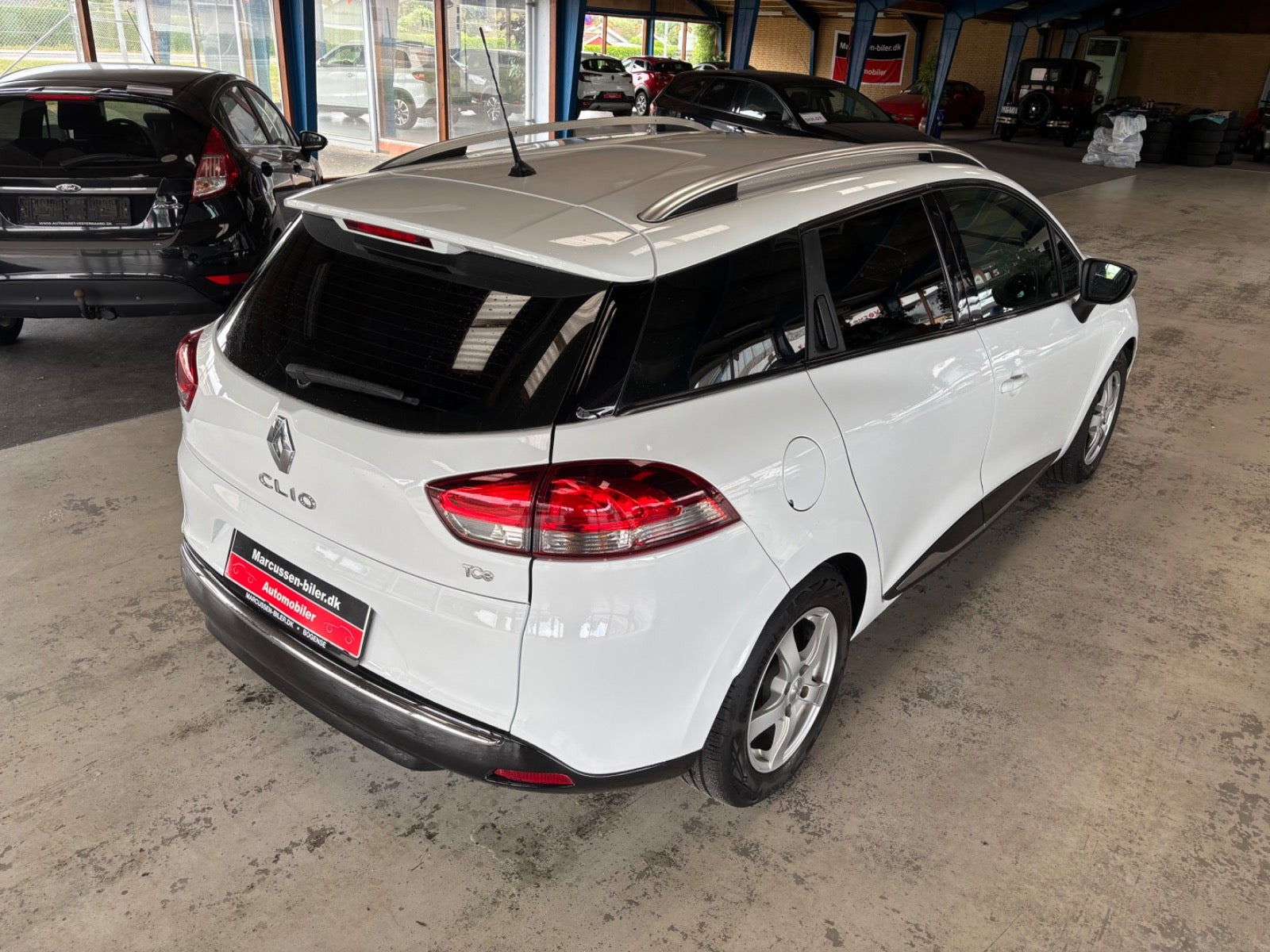 Hvid Renault Clio IV fra 2014