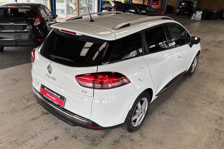 Hvid Renault Clio IV fra 2014
