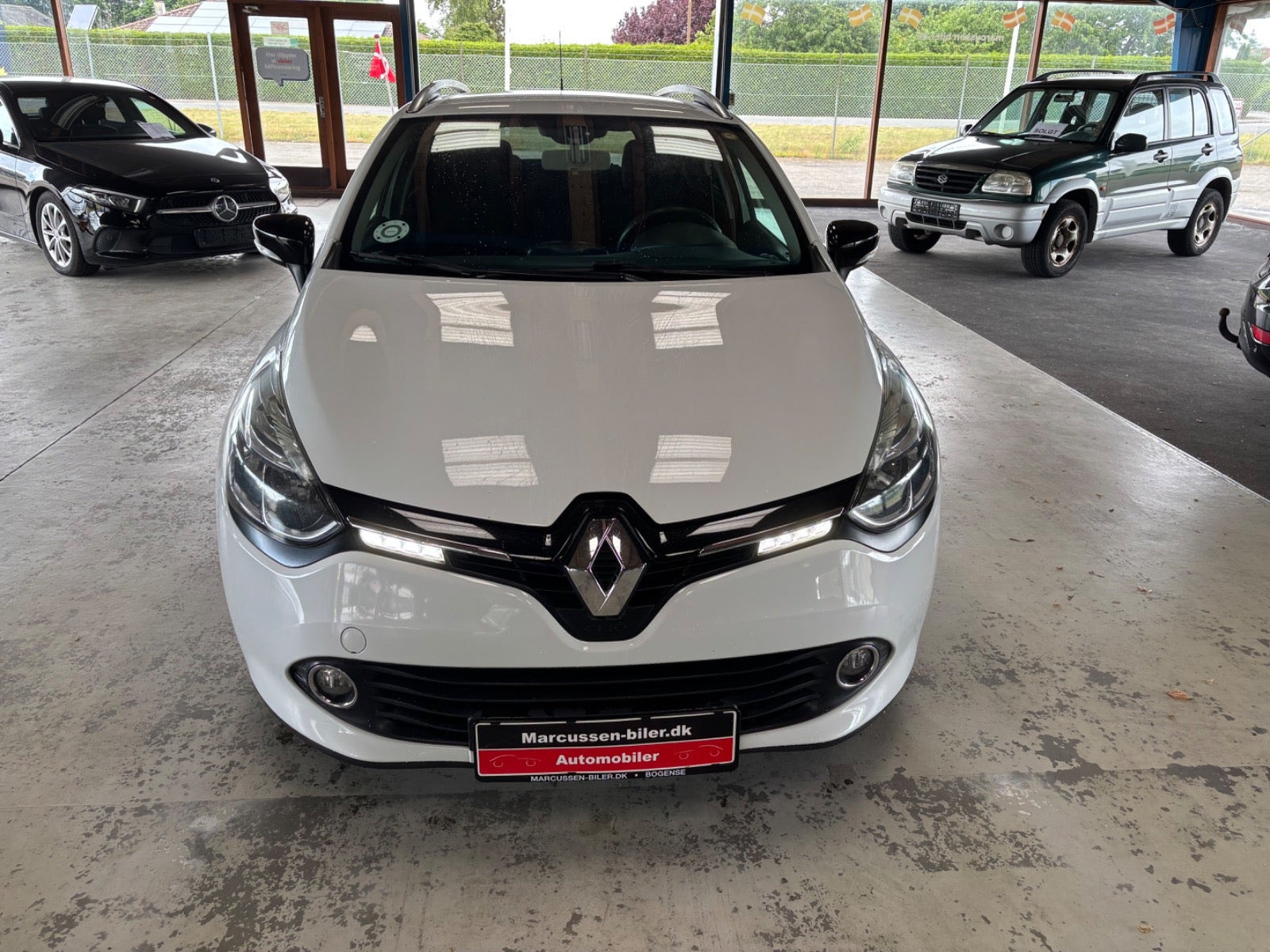 Hvid Renault Clio IV fra 2014