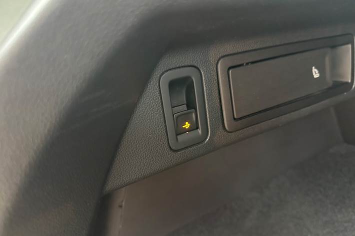Grå VW Tiguan fra 2020
