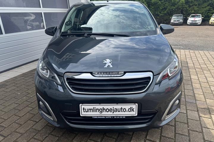 Grå Peugeot 108 fra 2019