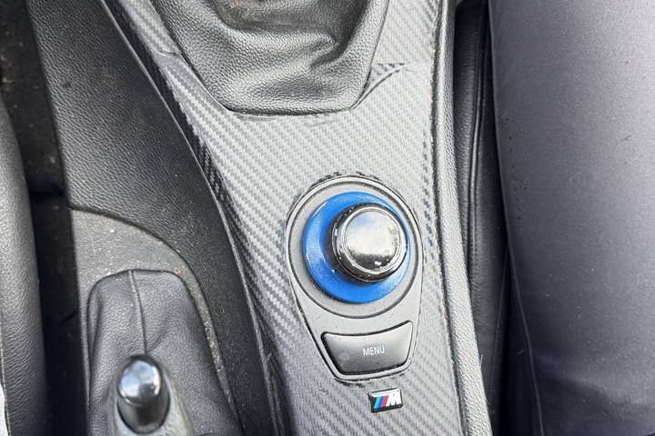 Sort BMW 320 fra 2007