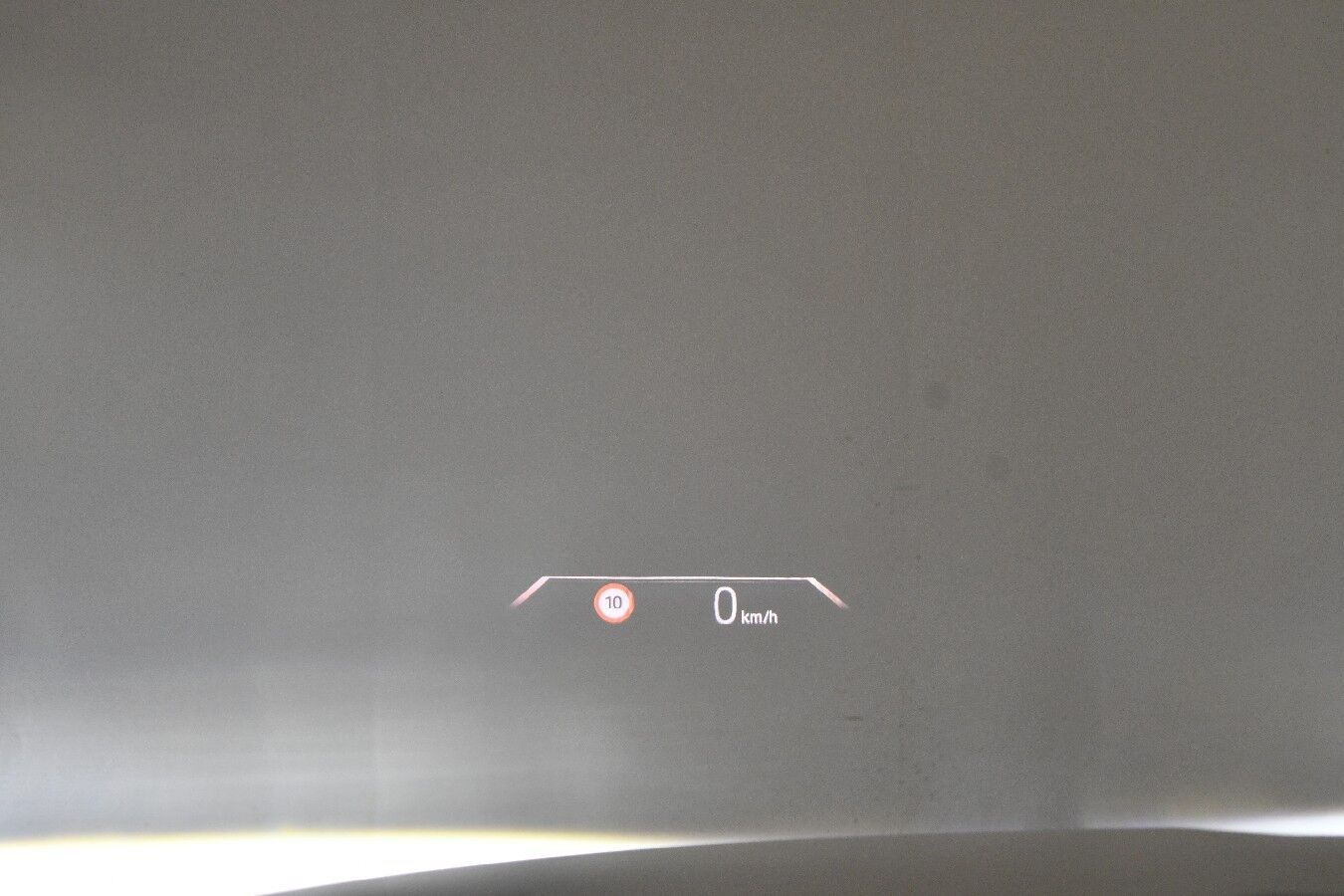 Hvid BMW iX2 fra 2025