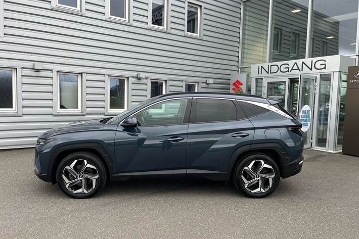 Turquoise Hyundai Tucson fra 2021