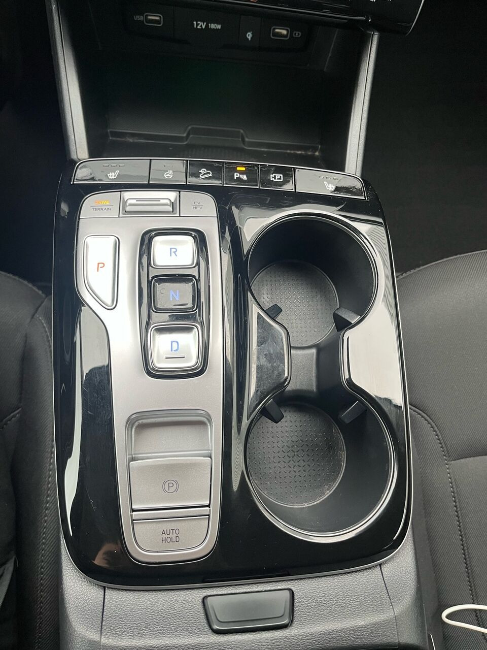 Turquoise Hyundai Tucson fra 2021