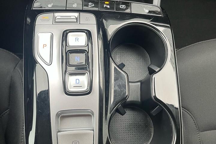 Turquoise Hyundai Tucson fra 2021