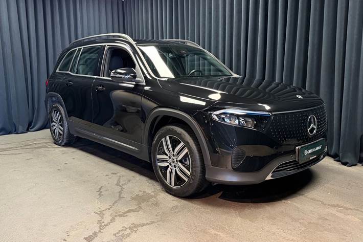 Sort Mercedes EQB 250+ fra 2024