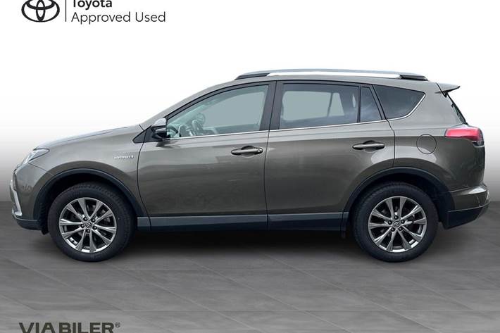 Bronze Toyota RAV4 fra 2018
