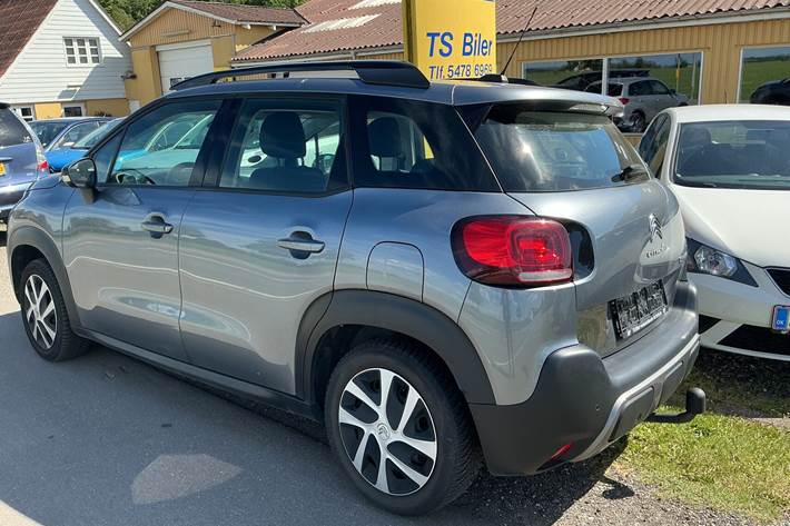 Grå Citroën C3 Aircross fra 2018