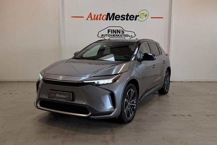 Grå Toyota BZ4X fra 2024