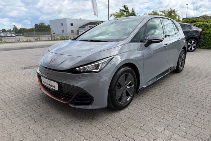 Grå Cupra Born fra 2024