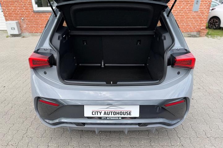 Grå Cupra Born fra 2024