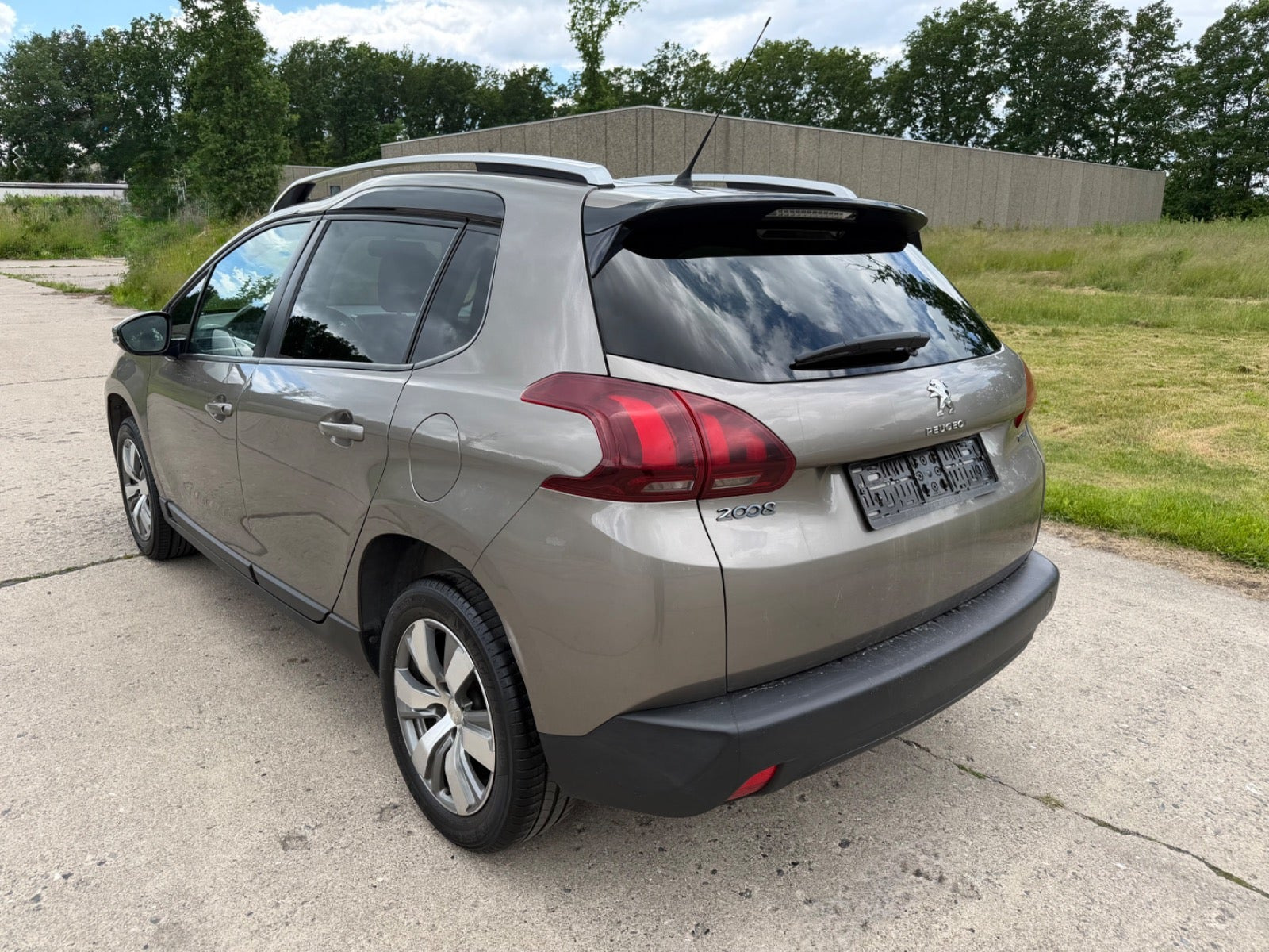 undefined Peugeot 2008 fra 2016