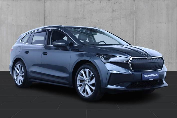 Grå Skoda Enyaq fra 2022