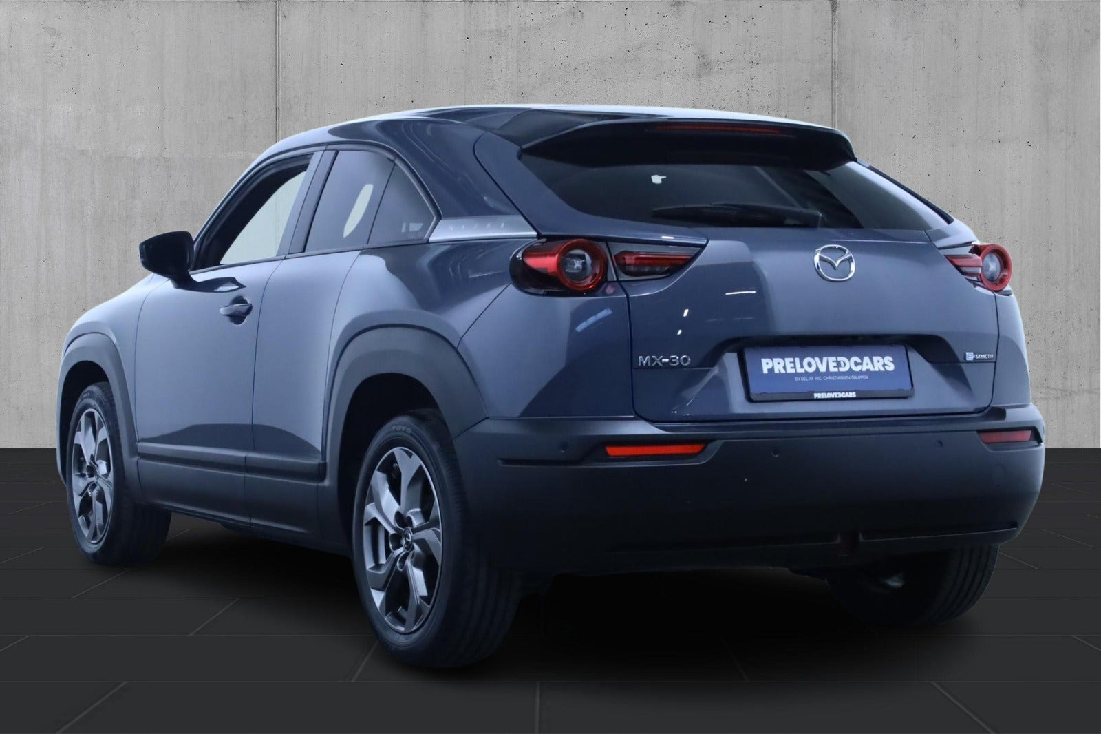 Blå Mazda MX-30 fra 2020