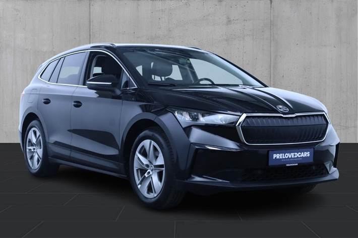 Sort Skoda Enyaq fra 2023