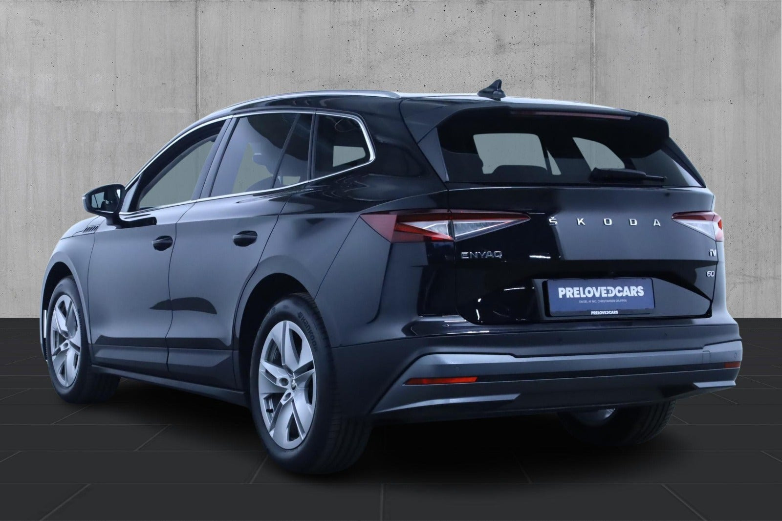 Sort Skoda Enyaq fra 2023