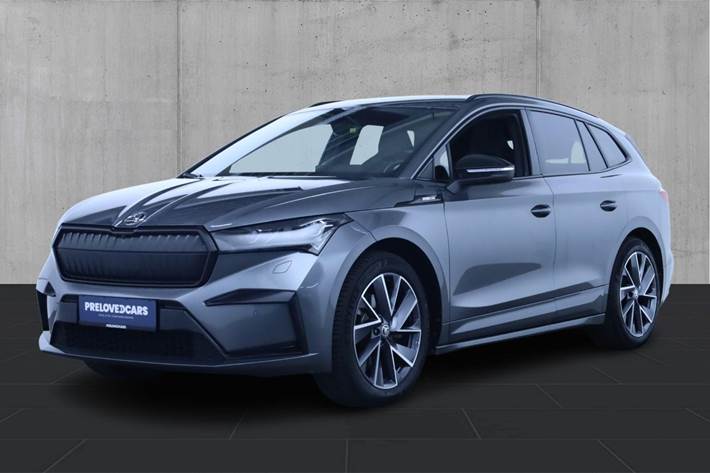 Grå Skoda Enyaq fra 2023