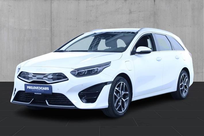 Hvid Kia Ceed fra 2022