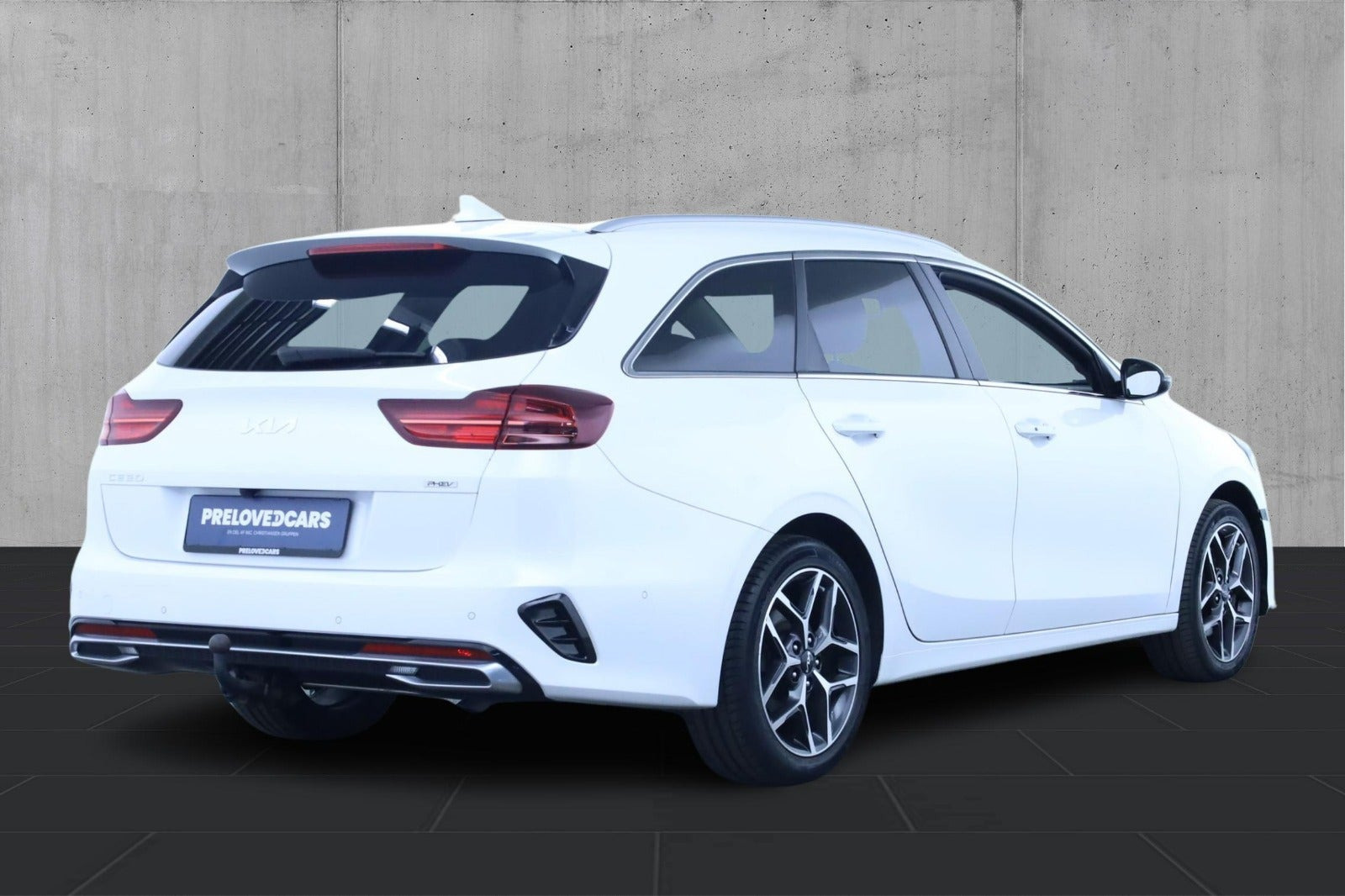 Hvid Kia Ceed fra 2022