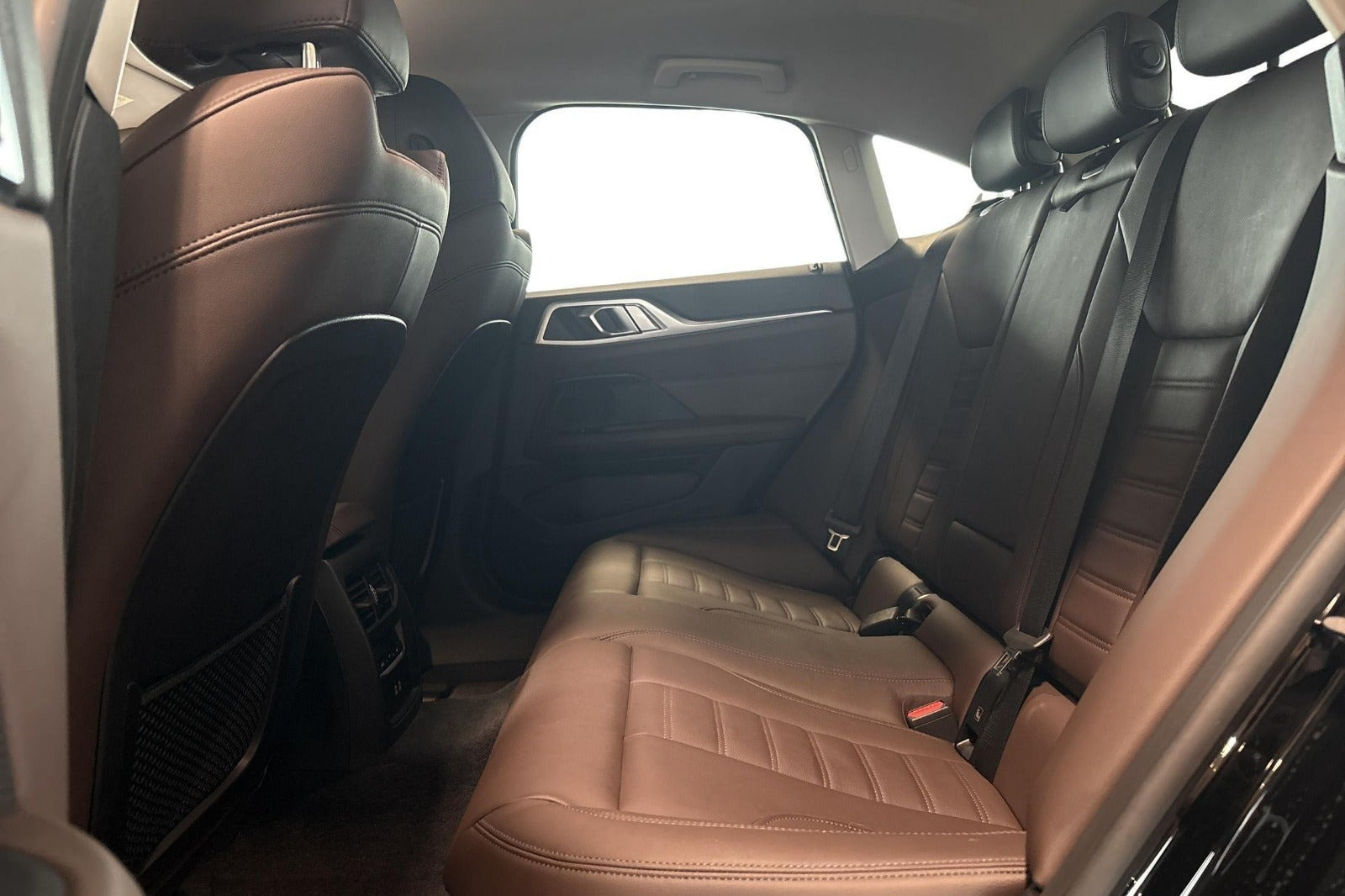Sort BMW i4 fra 2023