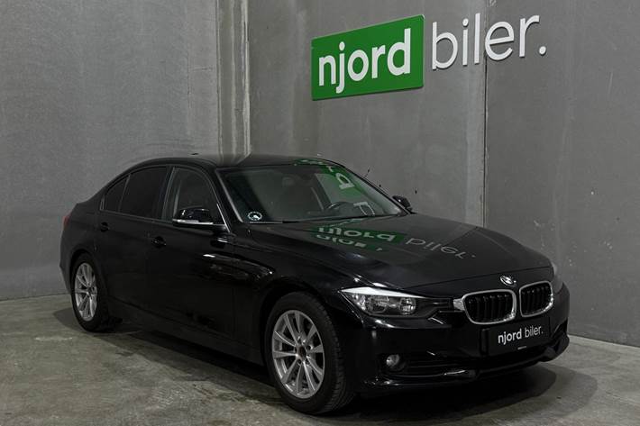 undefined BMW 316i fra 2014 set udefra