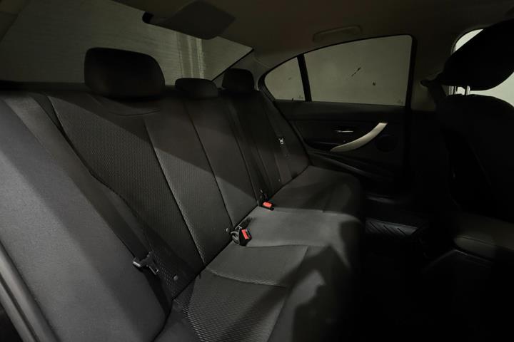 undefined BMW 316i fra 2014