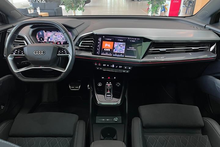 Sort Audi Q4 e-tron fra 2024
