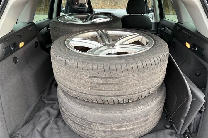 Sort Audi Q5 fra 2014