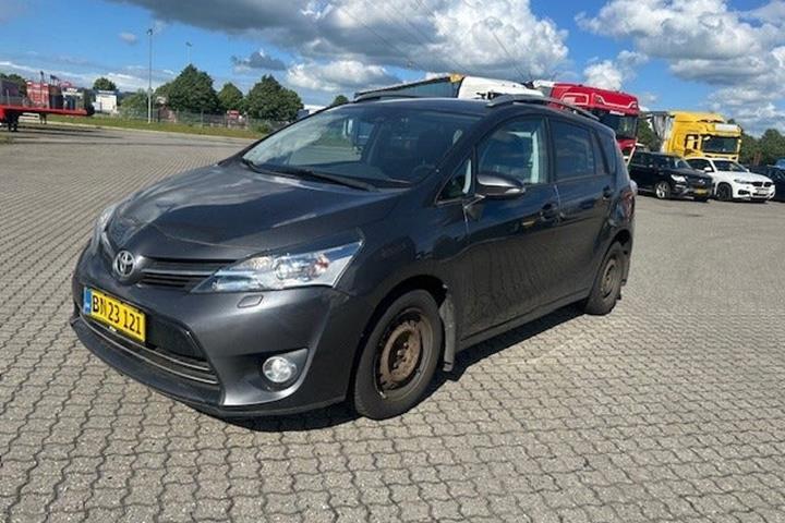 undefined Toyota Sportsvan fra 2016