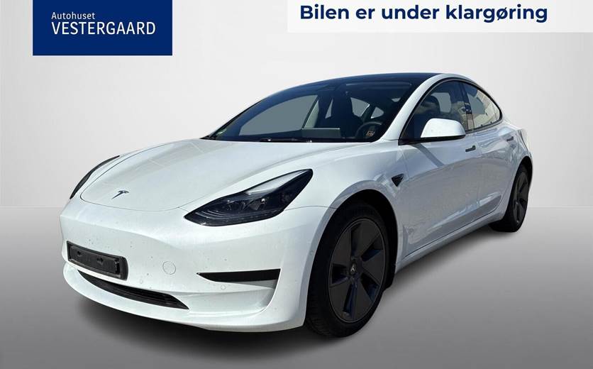 Tesla Model 3 RWD