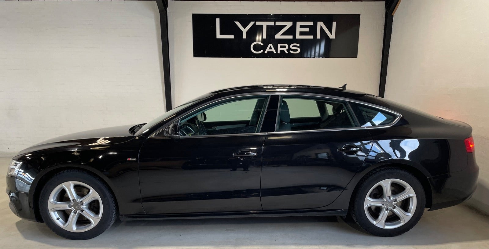 Sort Audi A5 fra 2016