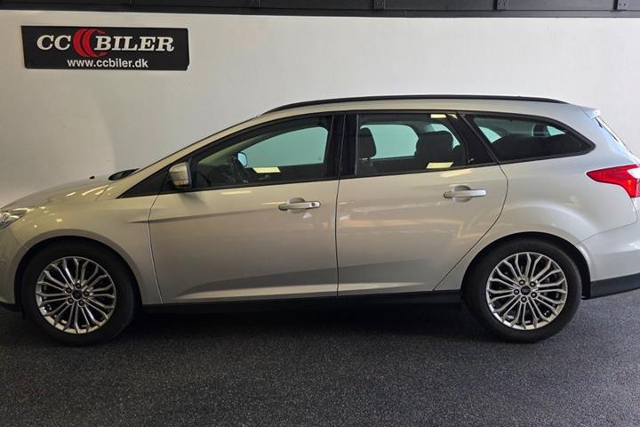 Sølv Ford Focus fra 2013