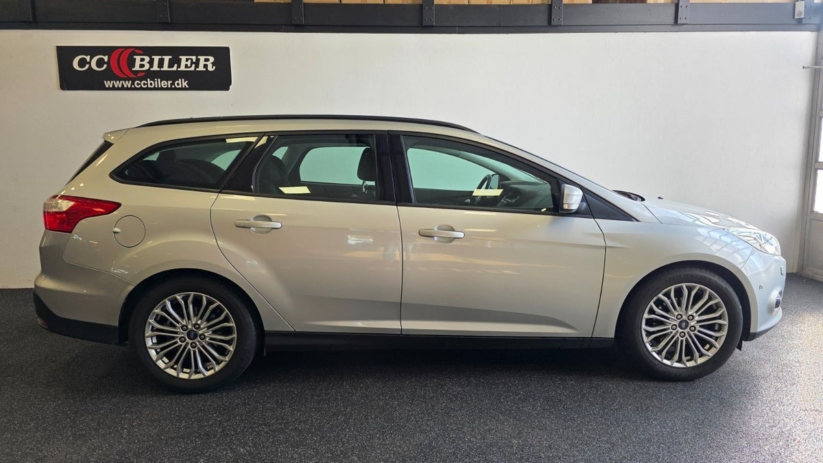 Sølv Ford Focus fra 2013