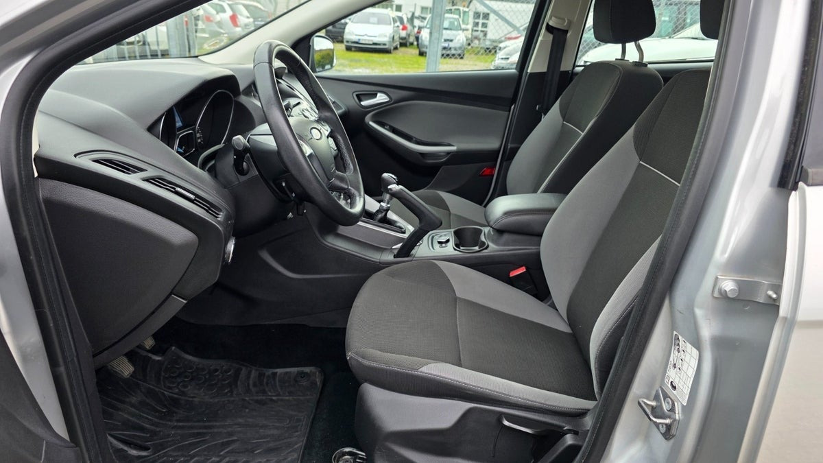 Sølv Ford Focus fra 2013