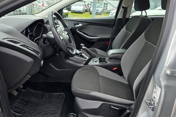 Sølv Ford Focus fra 2013