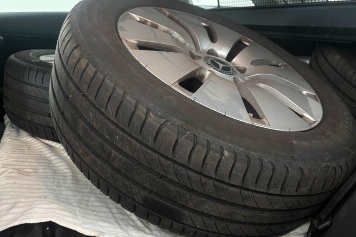 Sort Mercedes C220 d fra 2017