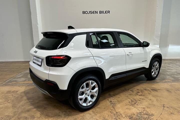 Hvid Jeep Avenger fra 2025