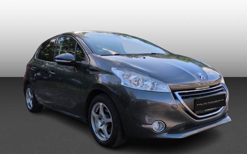 Peugeot 208 1,2 VTi Supreme 82HK 5d