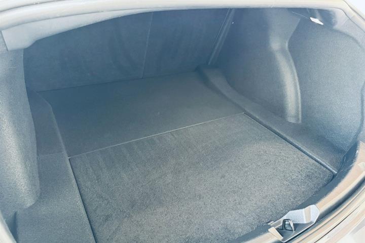undefined Tesla Model 3 fra 2021