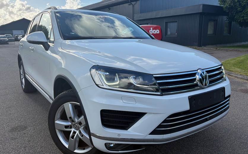 VW Touareg 3,0 V6 TDi 262 Executive Tiptr. 4Motion Van