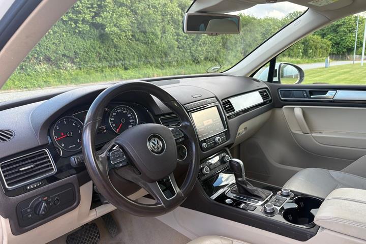 Hvid VW Touareg fra 2017