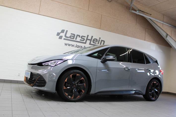 Grå Cupra Born fra 2024